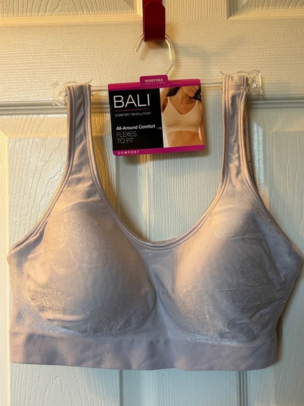 Bali comfort revolution wire free lightly lined bra all around comfort USED